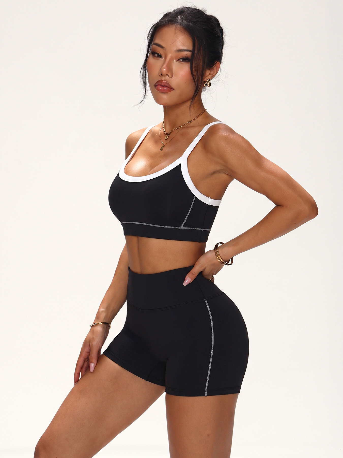 Contrast Trim Seamless Workout - Plunge Bra Push Up recension och pris
